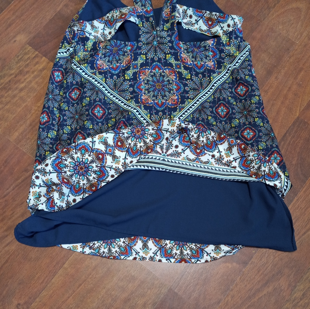 Floral Pattern Mini Dress - Picture 6 of 6